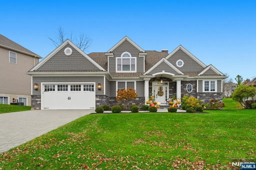 14 Country Lane, Hardyston, NJ 07419 - Image #1