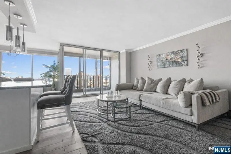 6 Horizon Road 2809, Fort Lee, NJ 07024 - Image #2