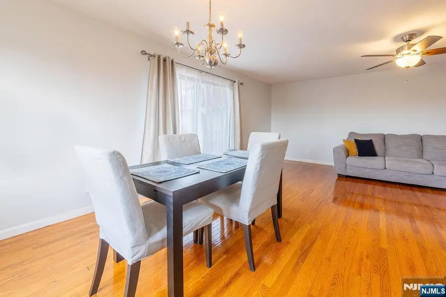 825 Riverside Avenue 205, Lyndhurst, NJ 07071 - Image #3