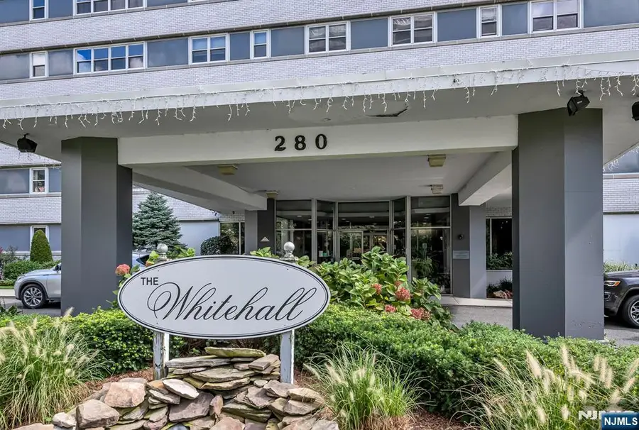 280 Prospect Avenue 1B, Hackensack, NJ 07601 - Image #2