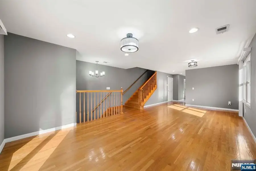 465B Cliff Street B, Fairview, NJ 07022 - Image #3