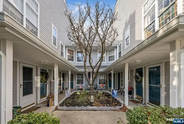 1155 Garrison Court, Mahwah, NJ 07430