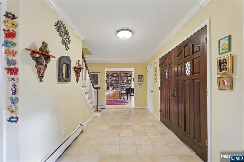 45 Hickory Lane, Closter, NJ 07624 - Image #1