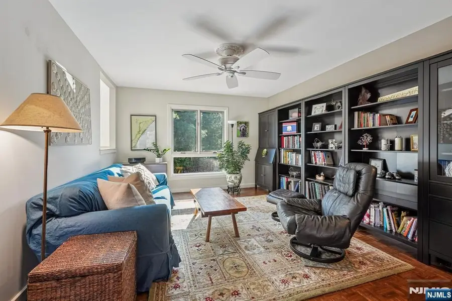 51 Mill Pond 51, Woodland Park, NJ 07424 - Image #3