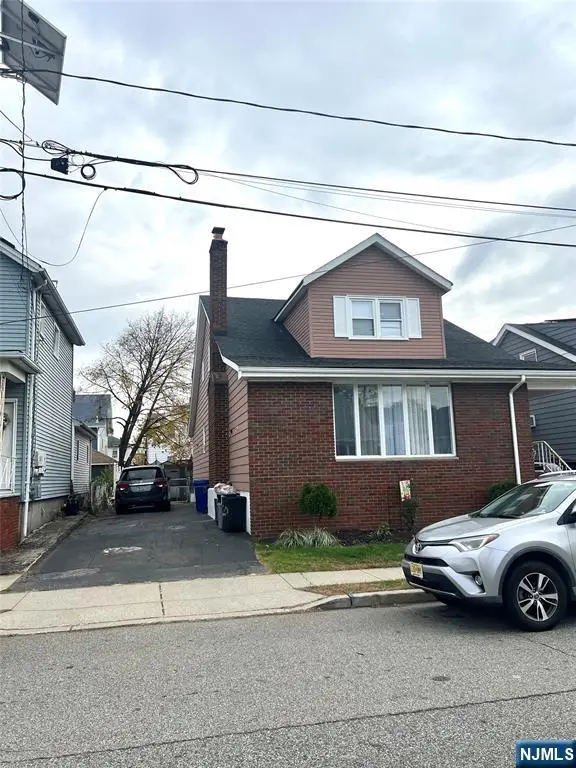 20 Elizabeth Place, Totowa, NJ 07512 - Image #1