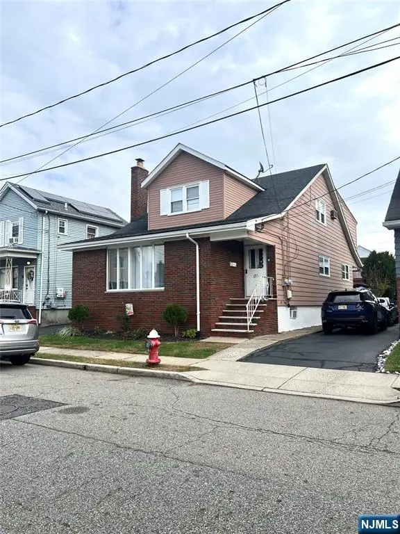 20 Elizabeth Place, Totowa, NJ 07512 - Image #2