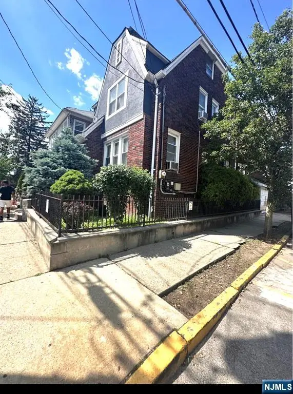 800 85th Street, North Bergen, NJ 07047 - Image #2