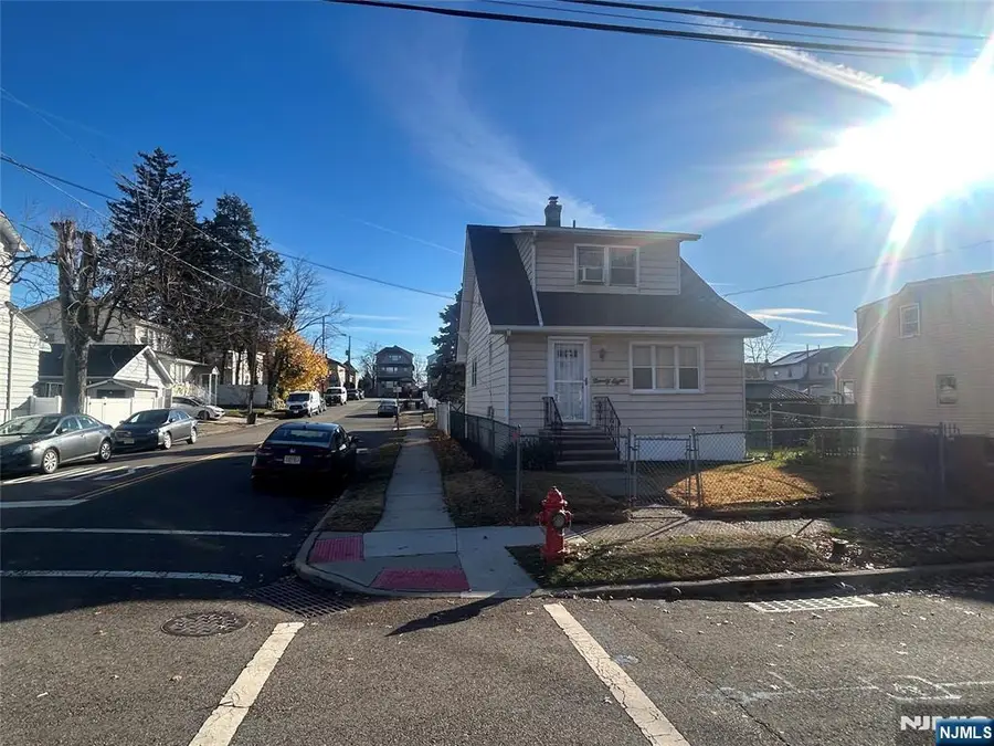 98 Dundee Avenue, Paterson, NJ 07503 - Image #2