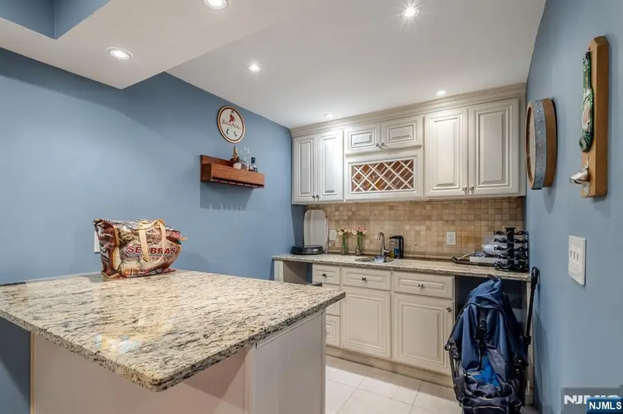 19 Valsumo, Newark, NJ 07105 - Image #3