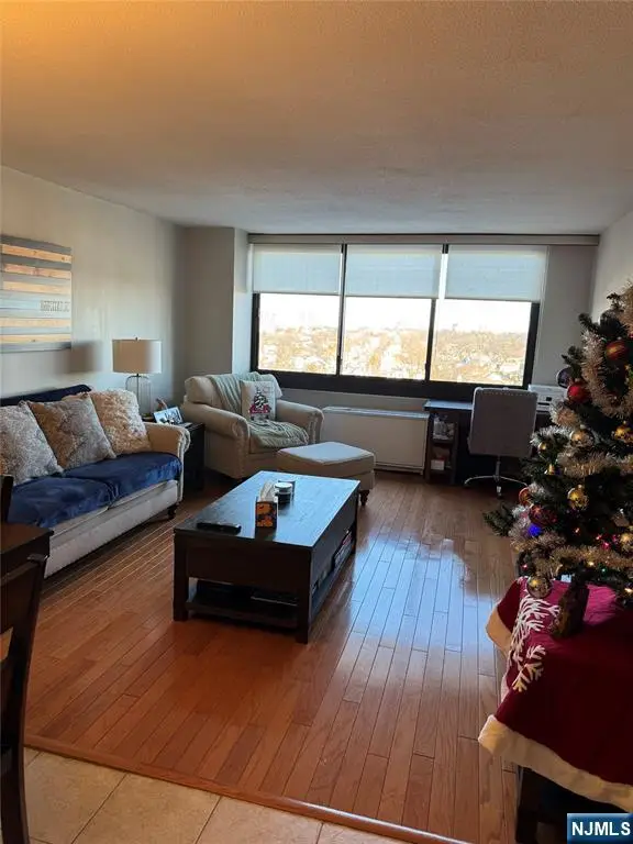 770 Anderson Avenue 9F, Cliffside Park, NJ 07010 - Image #3