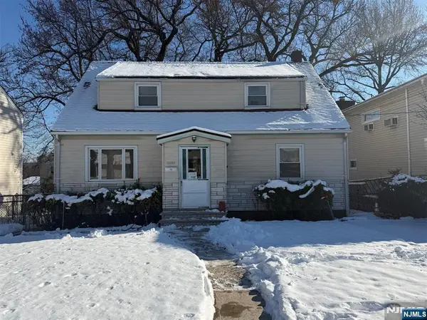 1141 Tuxedo Square, Teaneck, NJ 07666