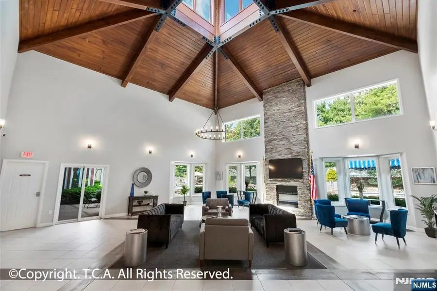 403 Livingston Court N403, Edgewater, NJ 07020 - Image #3