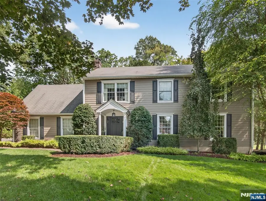 347 Smith Place, Wyckoff, NJ 07481 - Image #3