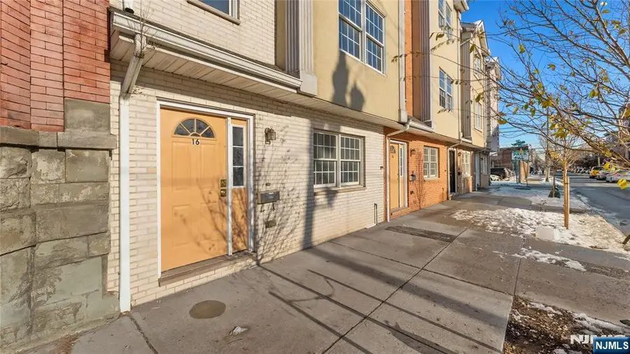 16 Kinney Street, Newark, NJ 07102 - Image #2