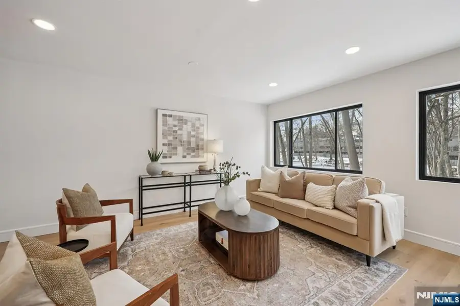 141 Pond Drive 14A, Township Of Washington, NJ 07676 - Image #3