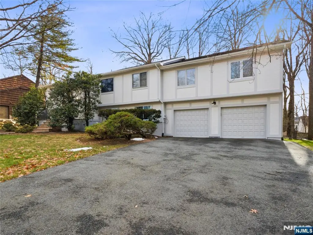 36 Yellow Brick Road, Wayne, NJ 07470 - Image #1