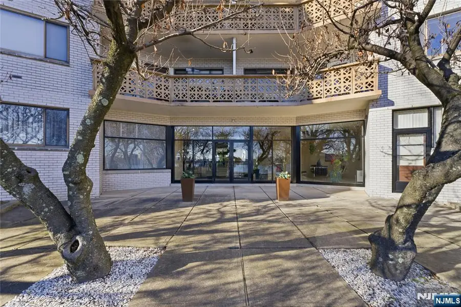 1375 River Road 1K, Edgewater, NJ 07020 - Image #3