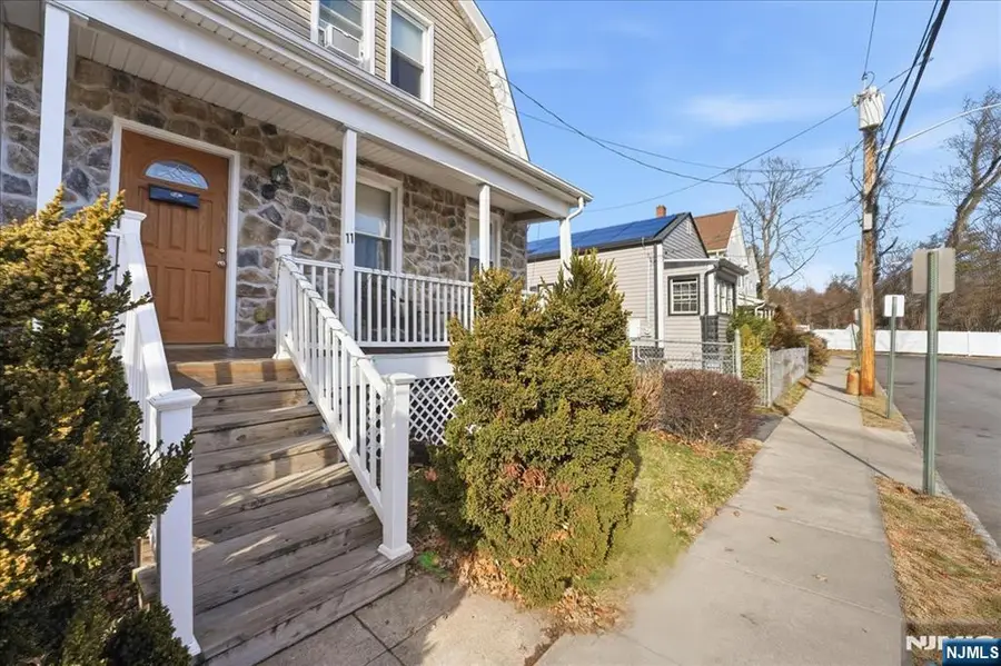 11 Meade Street, West Orange, NJ 07052 - #3