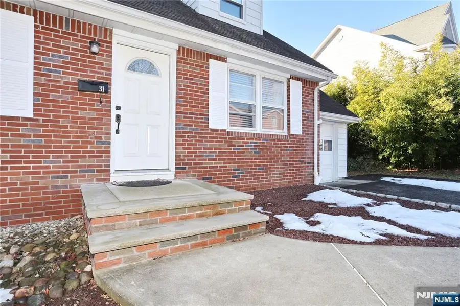 31 Madison Avenue, Demarest, NJ 07627 - Image #3