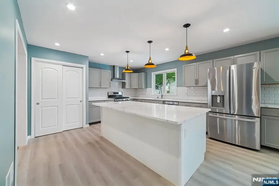 255 Westminster Place, Lodi, NJ 07644 - Image #2