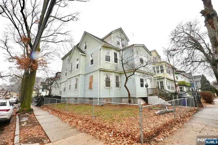 151 Vermont Avenue, Newark, NJ 07106 - Image #2