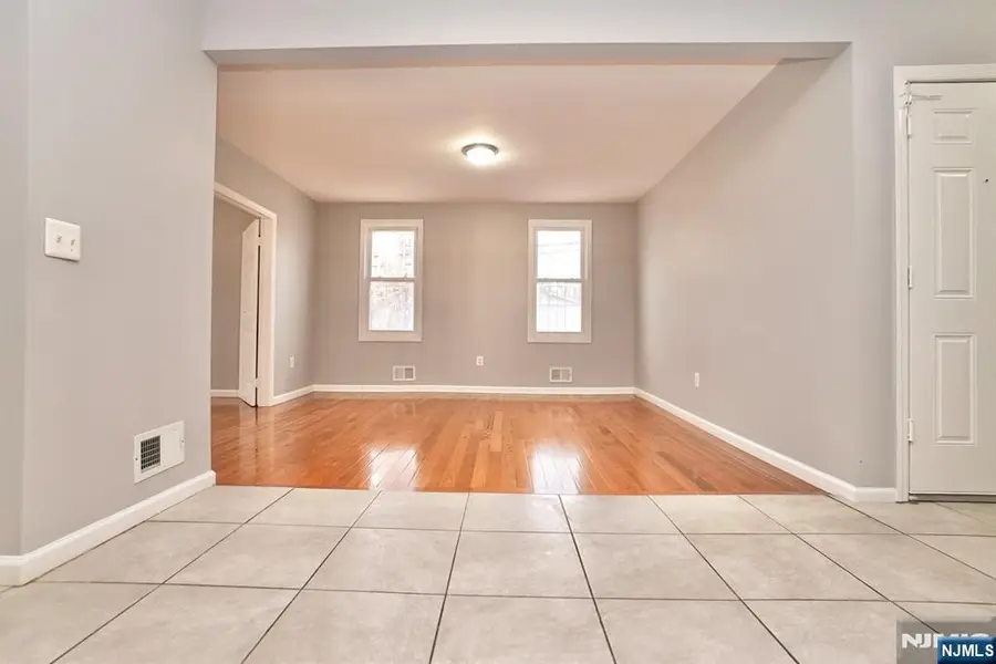 151 Vermont Avenue, Newark, NJ 07106 - Image #3