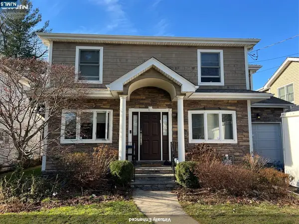 50 Highgate Terrace, Bergenfield, NJ 07621