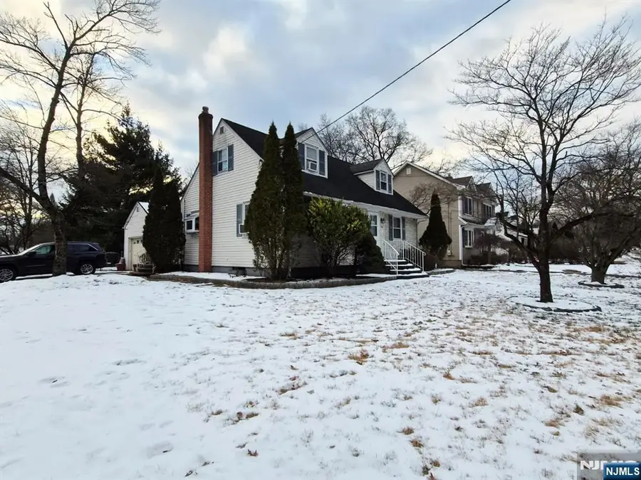 596 Grove Street, Ridgewood, NJ 07450 - Image #3