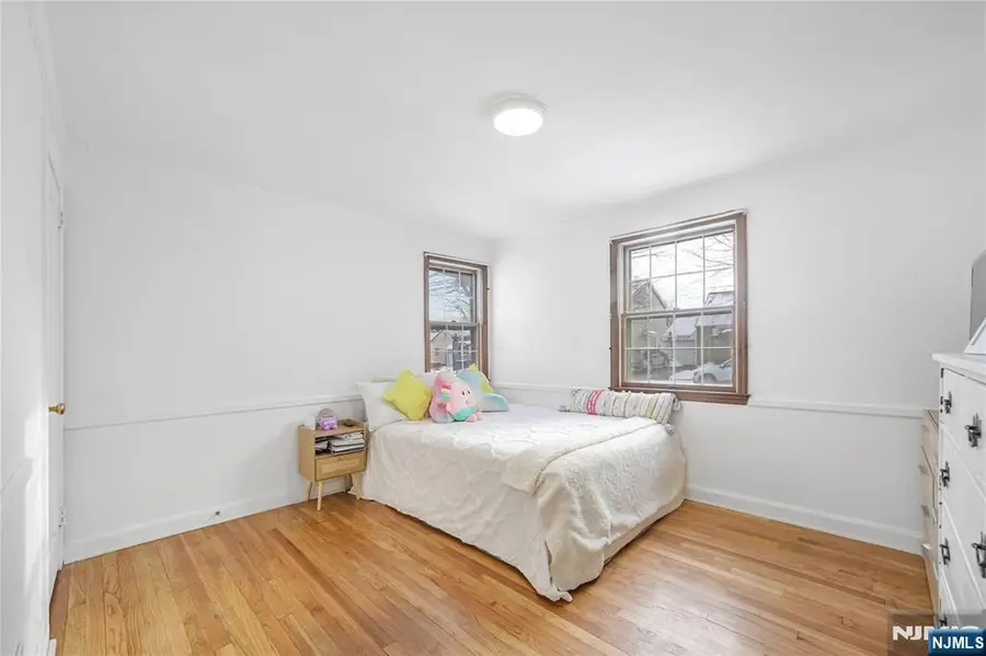 38 Sherwood Street, Clifton, NJ 07013 - Image #2