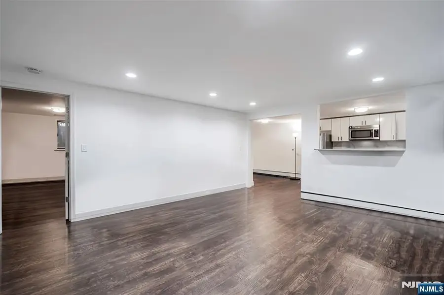 1315 Anderson Avenue 32, Fort Lee, NJ 07024 - #3