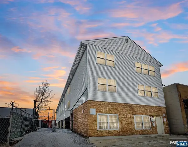 9 Madison Avenue 18, Paterson, NJ 07524