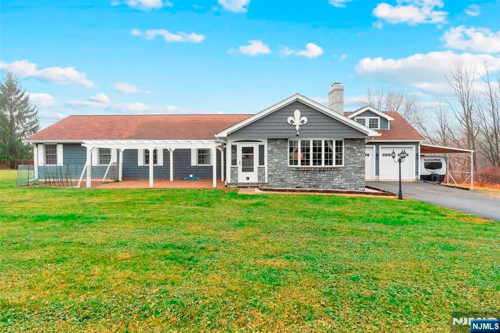 18 Old Wolfe Road, Mount Olive, NJ 07828 - #1