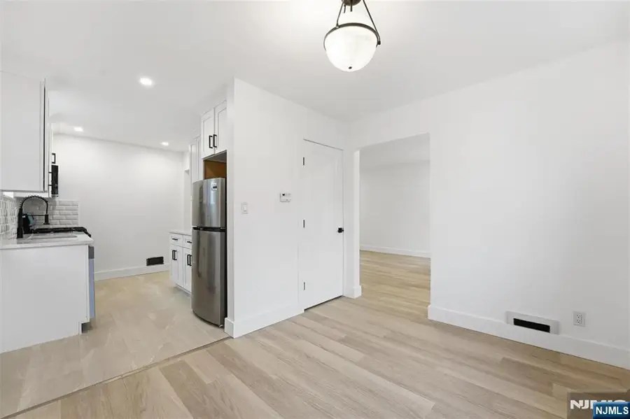 5 Colleen Street, Newark, NJ 07106 - #3