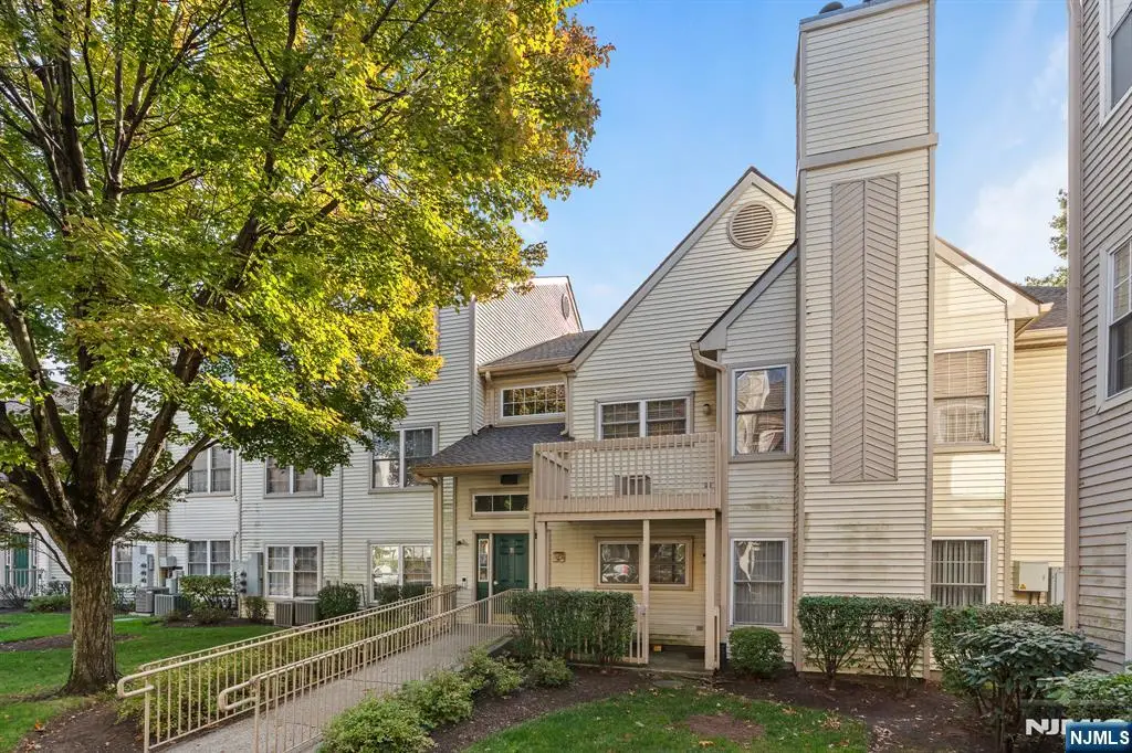 11 Evergreen Drive 36, Clifton, NJ 07014 - Image #1