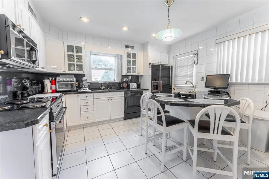 1806 Rensselaer Road, Teaneck, NJ 07666 - Image #3