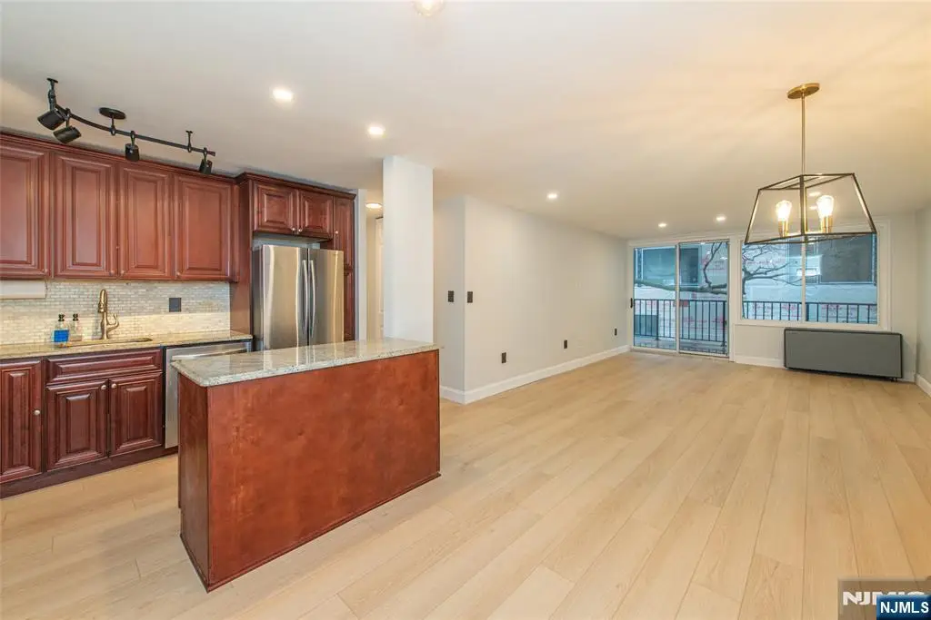 1 Wall Street 1E, Fort Lee, NJ 07024 - Image #1