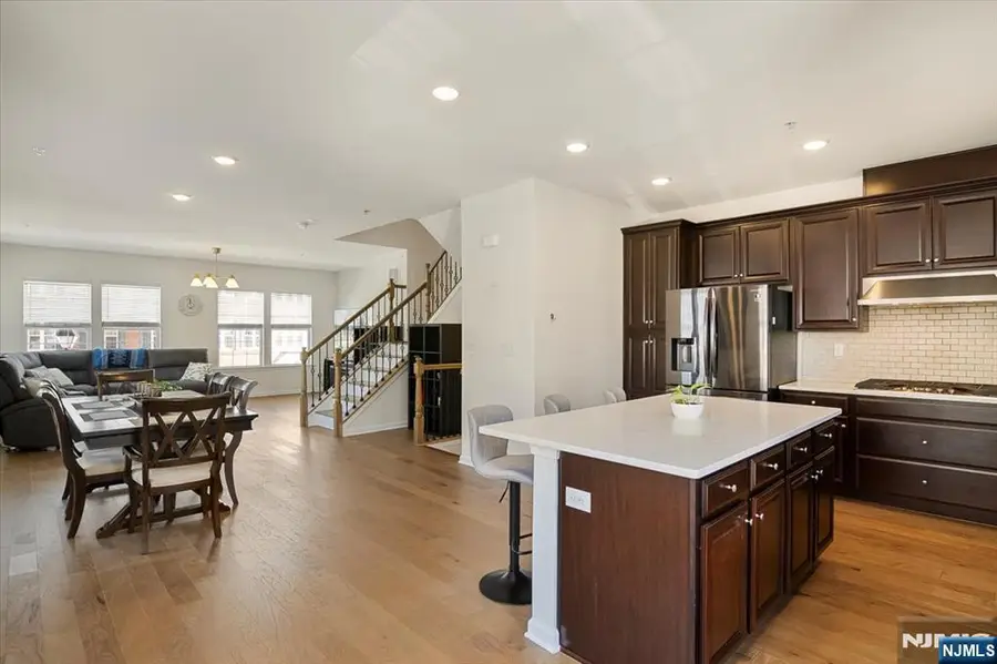 55 Landmark Lane, Fair Lawn, NJ 07410 - Image #3