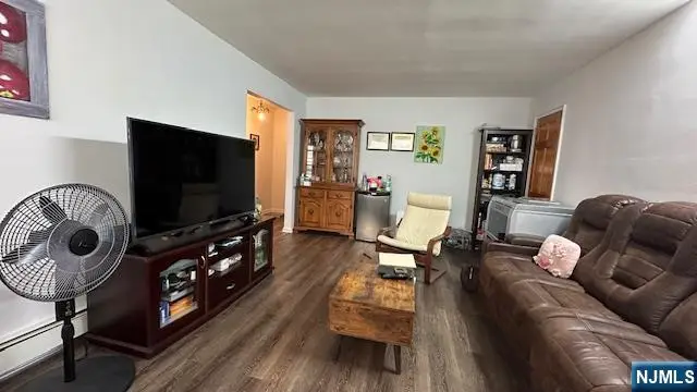 1307 Inwood Terrace 1, Fort Lee, NJ 07024 - Image #3