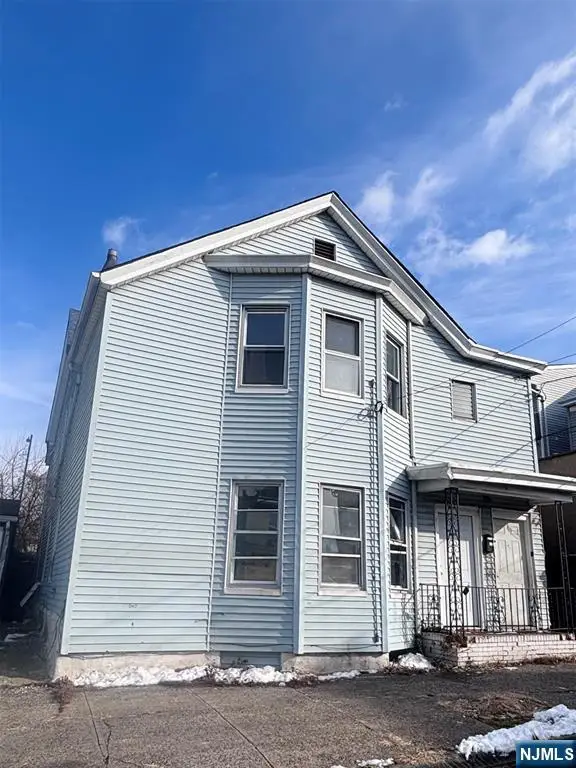9 Sparrow Street, Paterson, NJ 07524