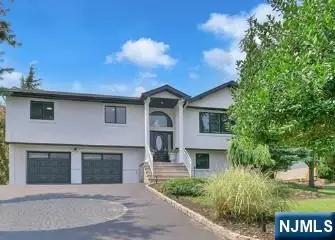 149 Oldham Road, Wayne, NJ 07470