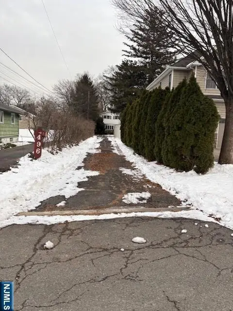 496 Cedar Lane, Paramus, NJ 07652 - Image #2