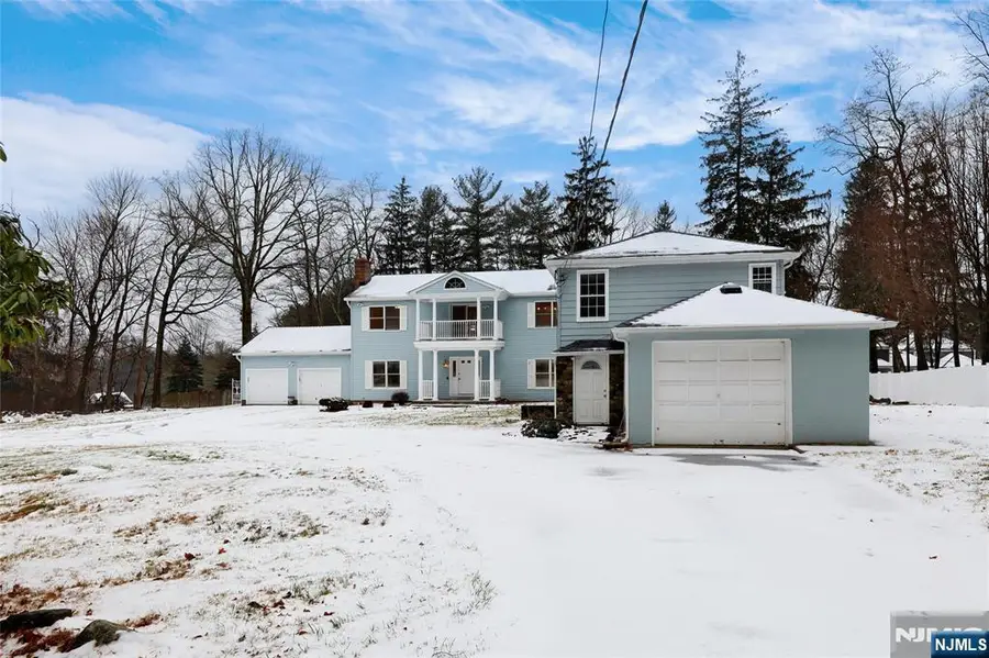 376 Stanhope Road, Sparta, NJ 07871 - Image #2