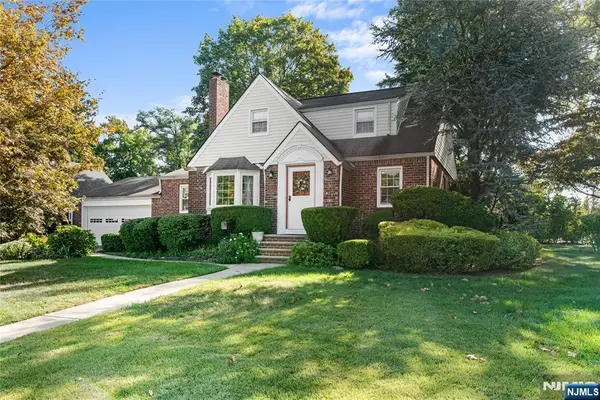 824 Summit Avenue, Hackensack, NJ 07601