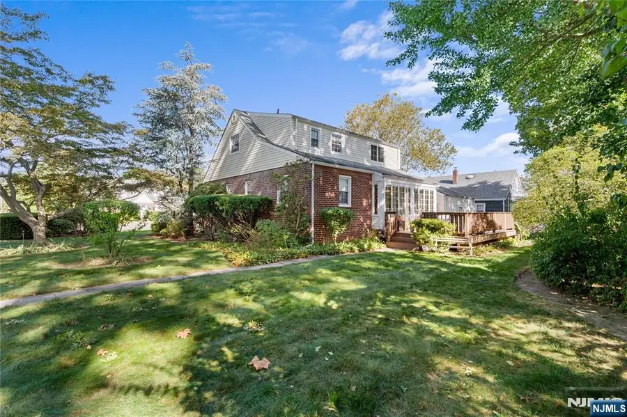 824 Summit Avenue, Hackensack, NJ 07601 - Image #3