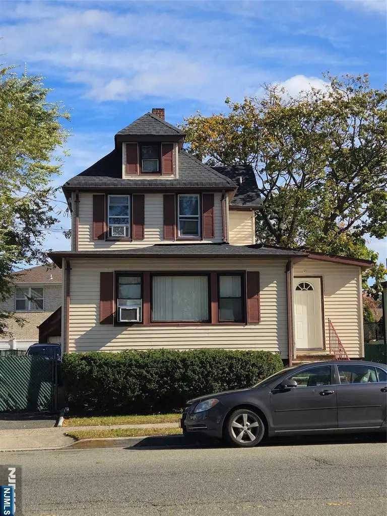 381 Mola Boulevard, Elmwood Park, NJ 07407 - Image #1