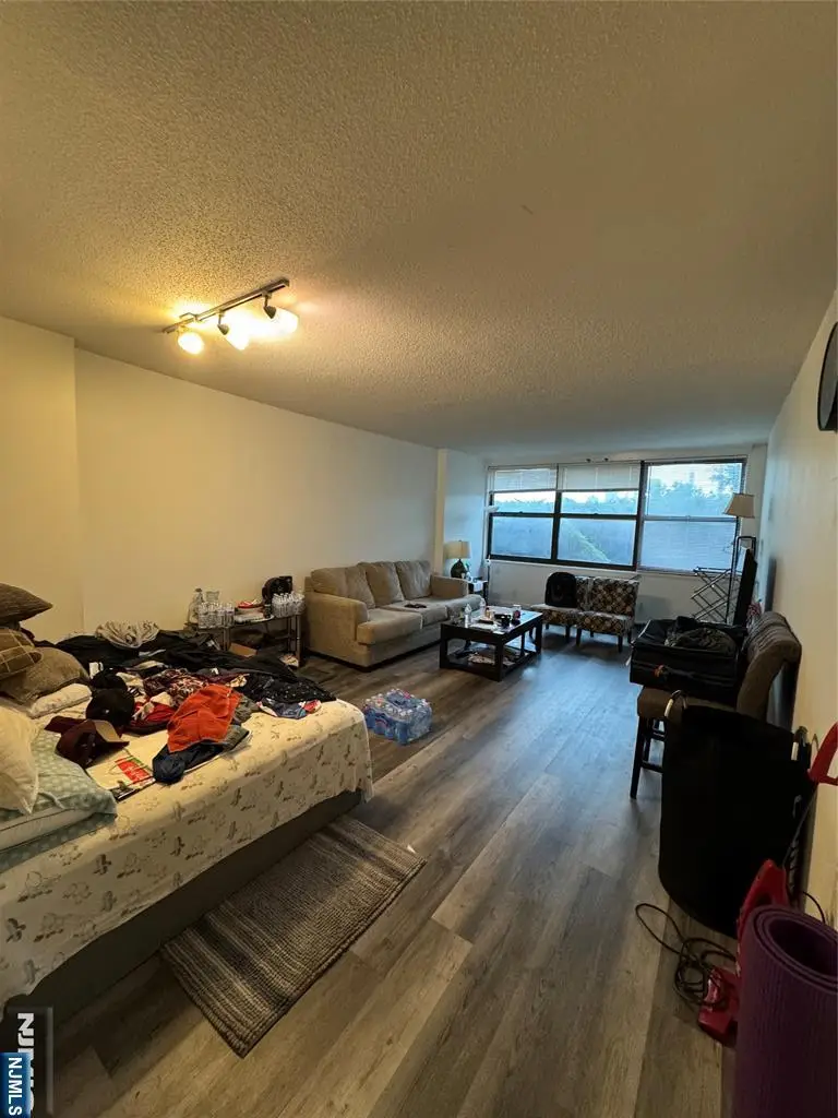 7002 Boulevard East, Guttenberg, NJ 07093 - Image #2