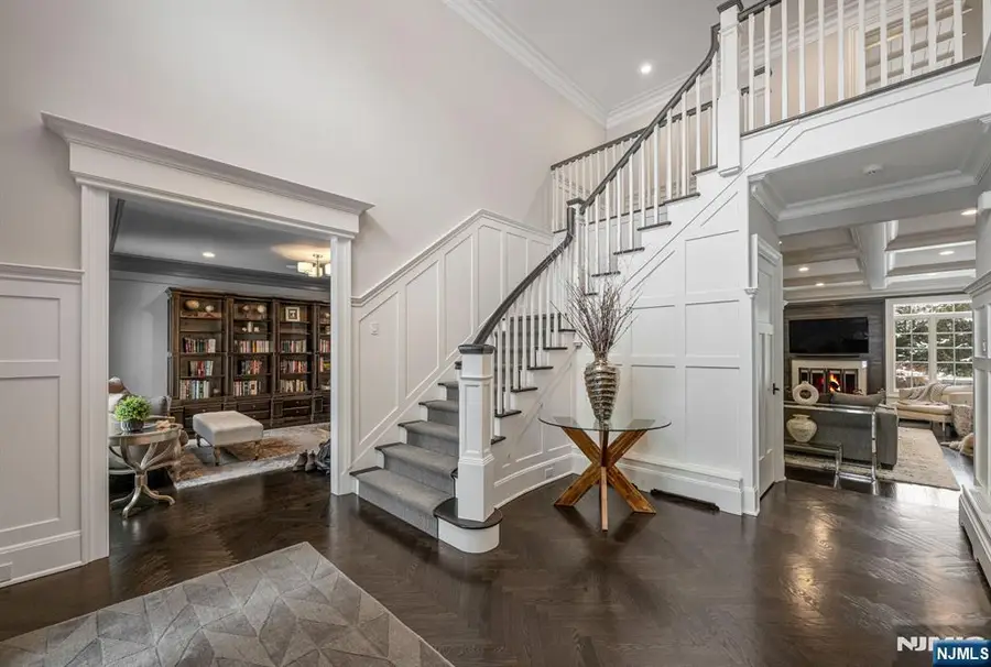 11 Aldbury Drive, Upper Saddle River, NJ 07458 - Image #3