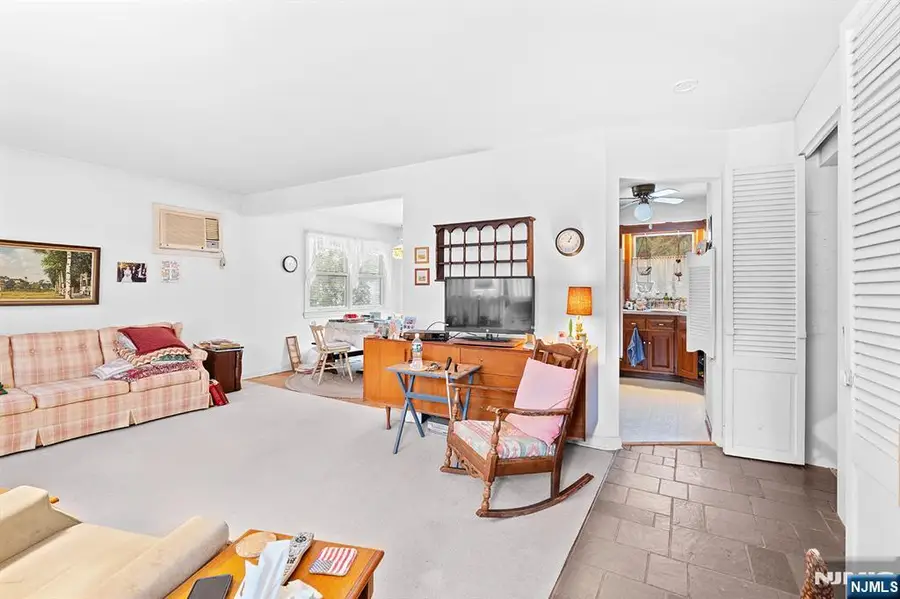 427 Andre Avenue, Northvale, NJ 07647 - #2