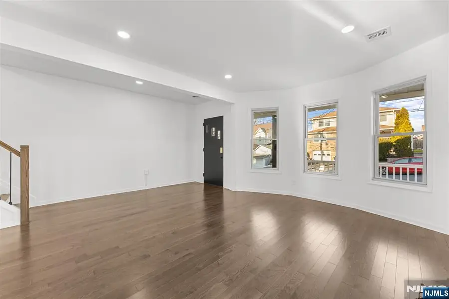 96 Prospect Terrace, East Rutherford, NJ 07073 - Image #3