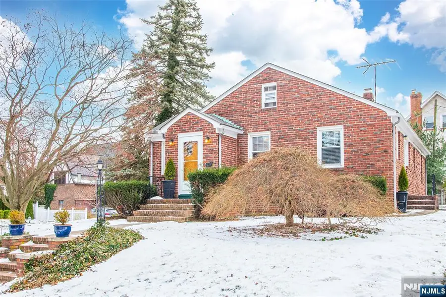 408 Washington Avenue, Montclair, NJ 07042 - Image #2